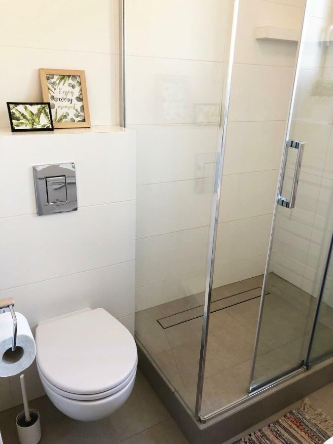 Niepodgleglosci 245- 2br By Homeprime Warszawa